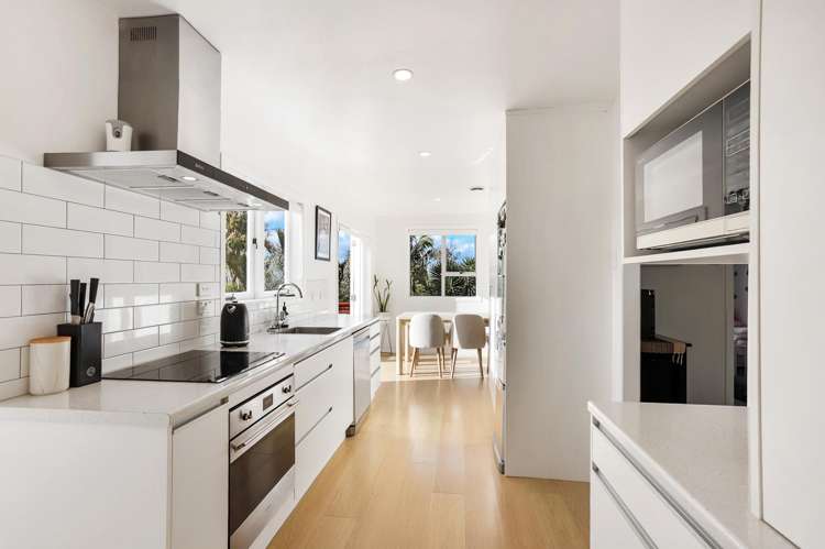 3 Malam Street Glen Eden_17