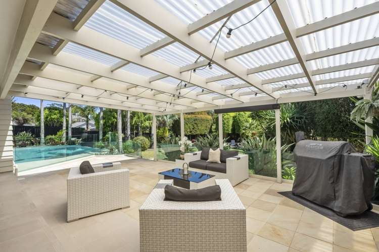 12a Wainoni Heights Greenhithe_22