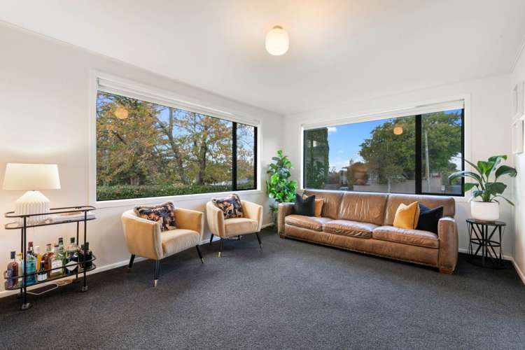1/51 Knightsbridge Drive Forrest Hill_3