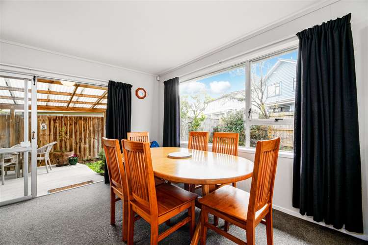 1/48 Tabitha Crescent Henderson_8