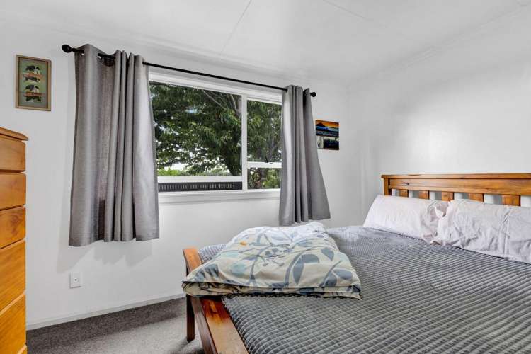 15 Gilbert Street Patea_11