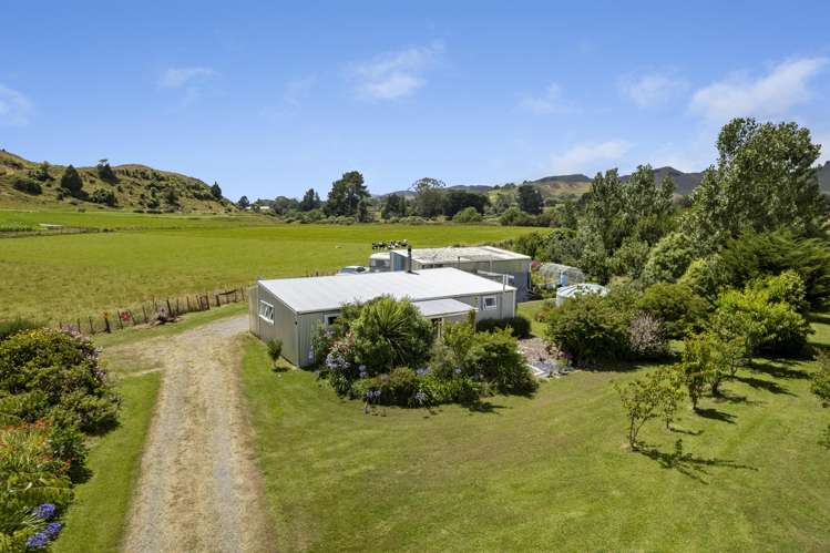 60 Thompsons Road Pahiatua_2