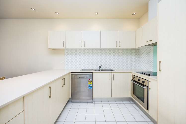 2e/16 Market Place Auckland Central_15