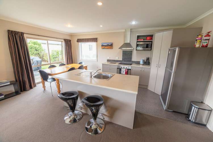 18 Motu-Au Close Manapouri_25