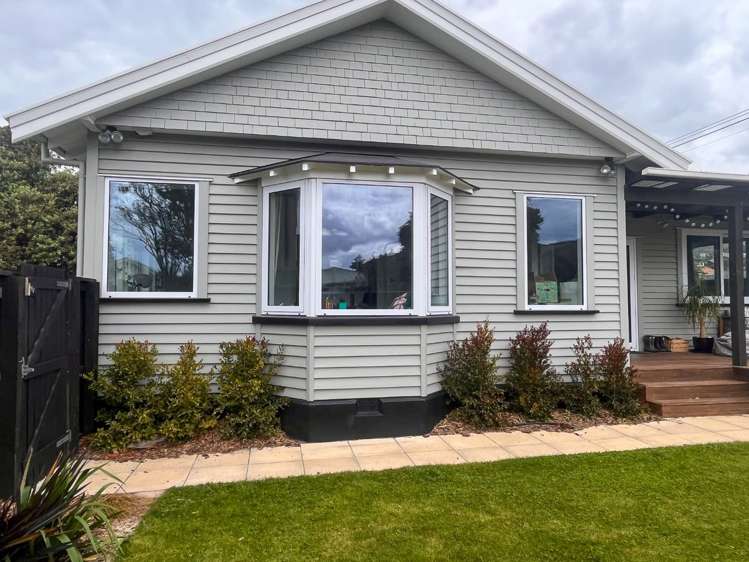 2 Celia Street Redcliffs_19