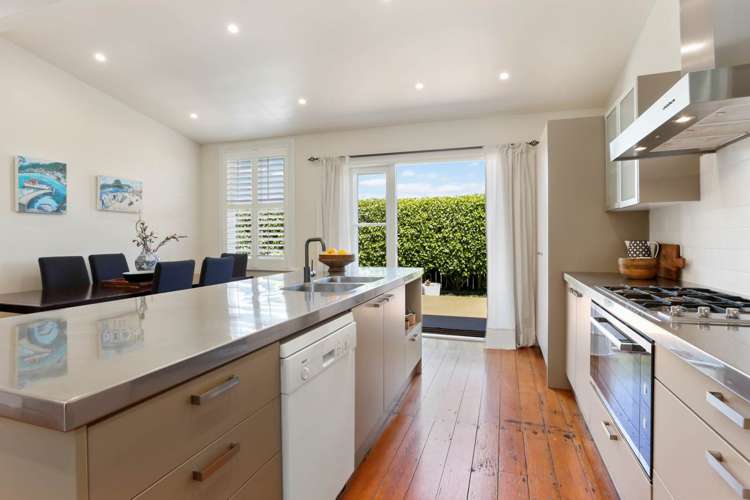 60a View Road Mount Eden_11