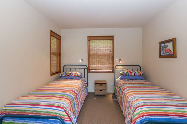 6528 Christchurch Akaroa Road Takamatua_23