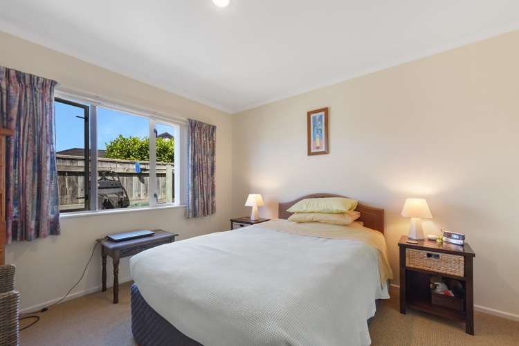 22 Hollybush Drive Brightwater_13