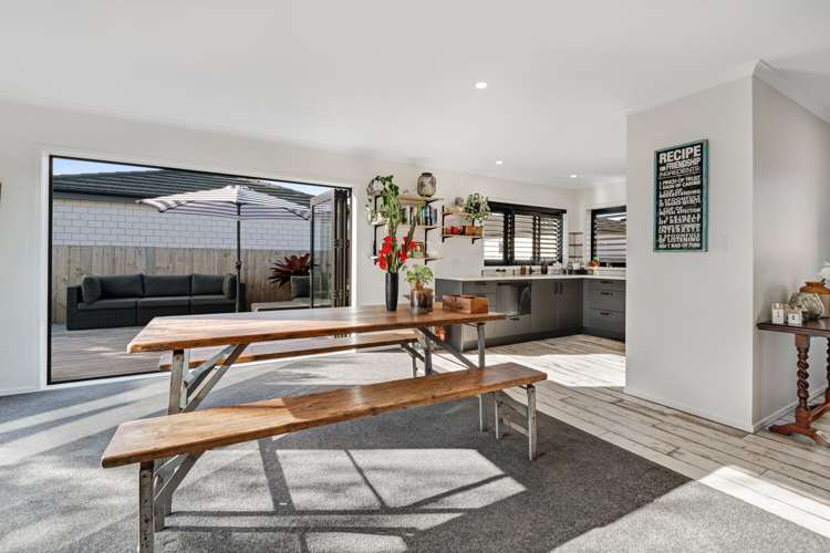 27a Lillian Place Orewa_6