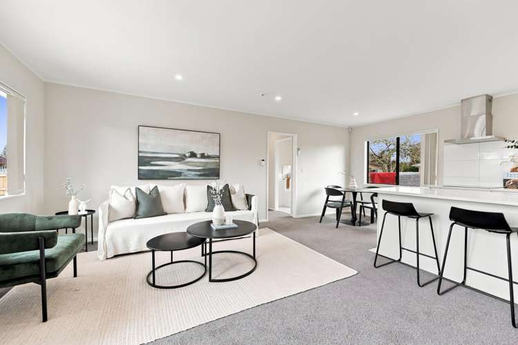 2/41 President Avenue Papakura_1