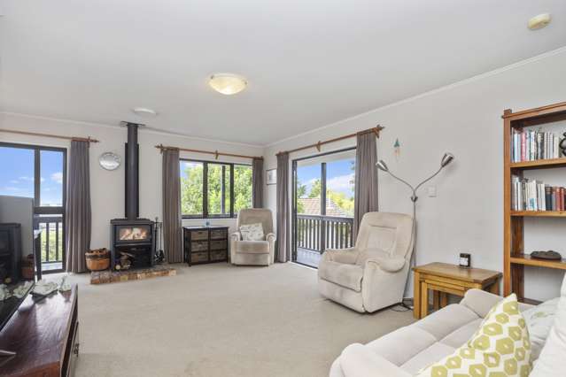 1/108 Bradbury Road Botany Downs_2