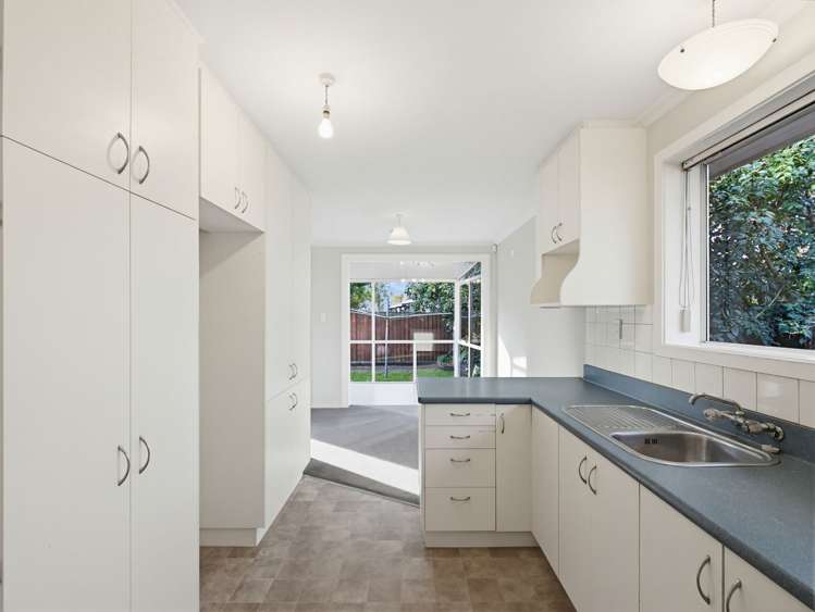 10 Aztec Place Redwood_12