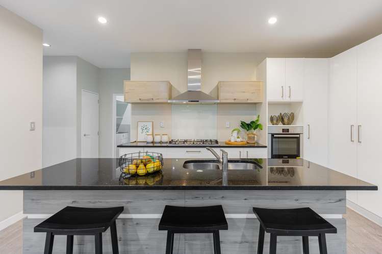 3 Whaley Greens Millwater_8