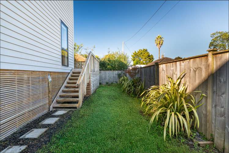 5c Moreland Road Mount Albert_25
