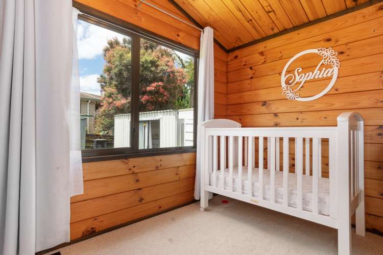 24 Dunton Drive Welcome Bay_10