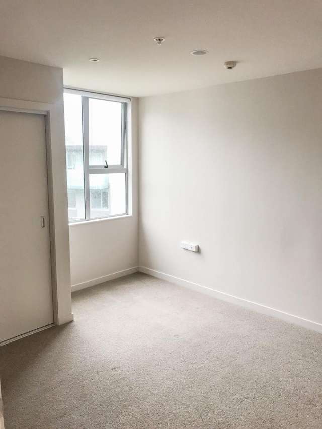 504F/27 Don McKinnon Drive Albany_4