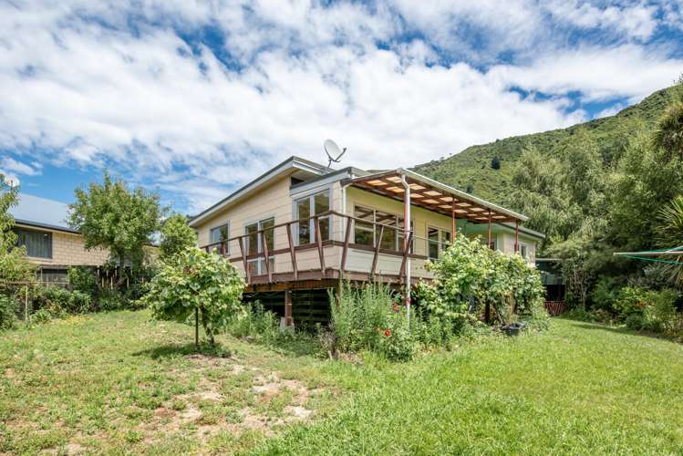 46 Moenui Road Havelock_16