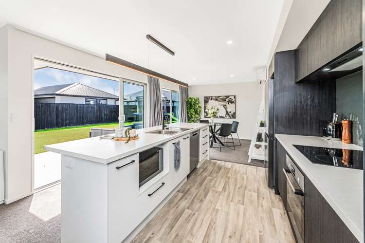 3 Letitia Street Burwood_5