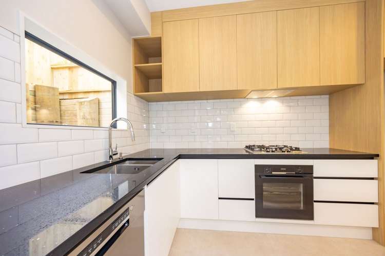 34A Hellyers Street Birkdale_1
