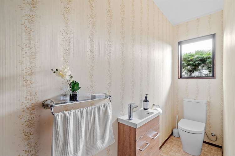 47 Saddleback Rise Murrays Bay_17