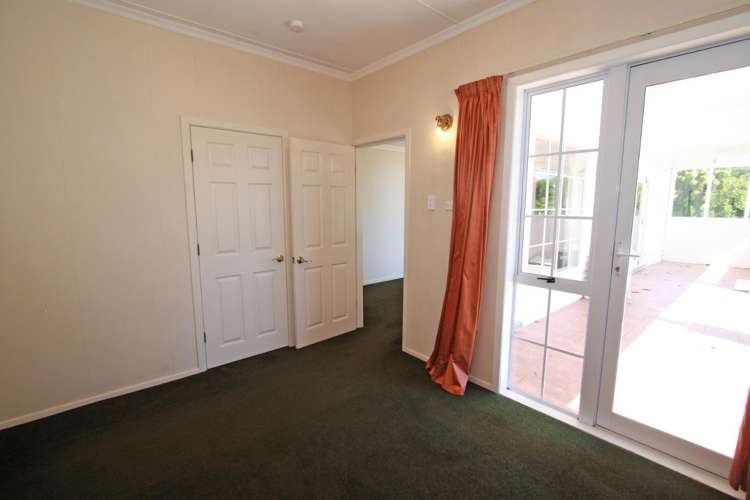 8 Northgate Strandon_6