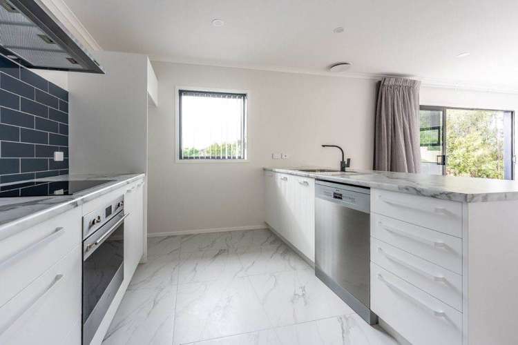 118A Whangaparaoa Road Red Beach_3