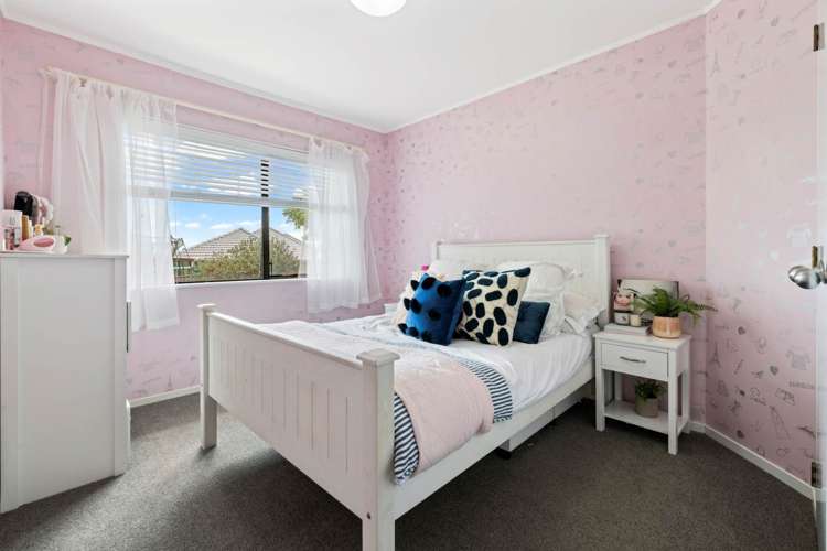 33 Summermist Drive Northpark_13