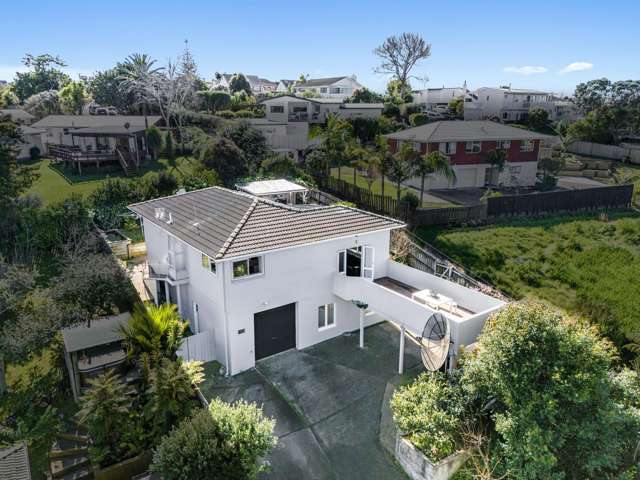 Versatile Brick & Weatherboard Family Home