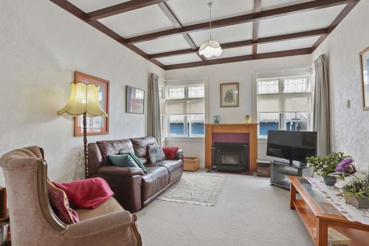 6 Seabrook Avenue New Lynn_5