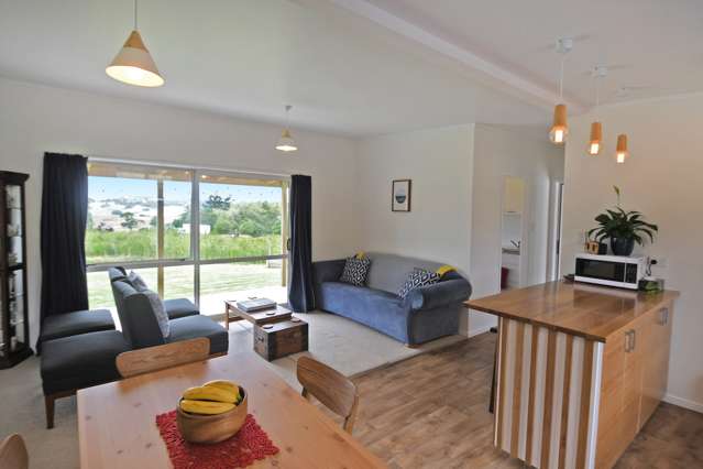 3 Pavel Place Kaiwaka_3