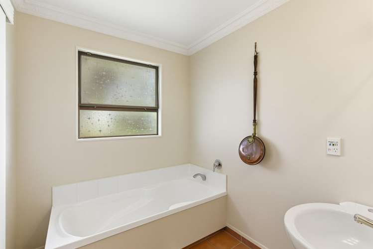 27 Nathan Avenue Paraparaumu Beach_10