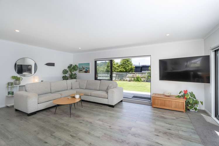 8 Voyager Place Cooks Beach_6