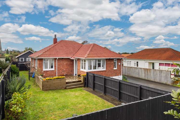 10 Hallam Street Mount Albert_20