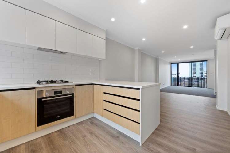 5/216 Tristram Street_4