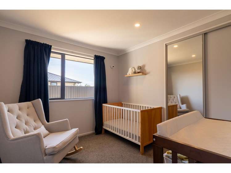 27 Lakeland Avenue Twizel_14