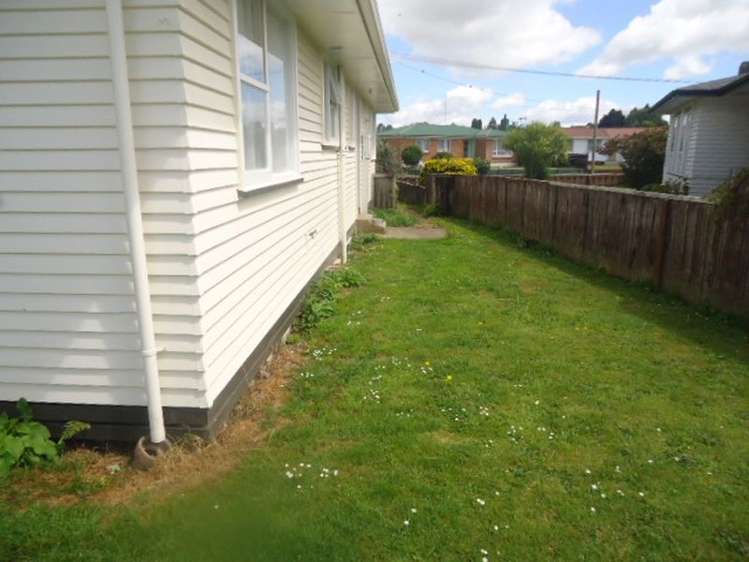 18 Myrtle Grove Putaruru_12