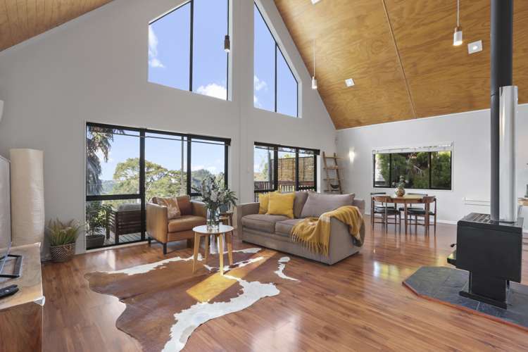 428 Huia Road_0