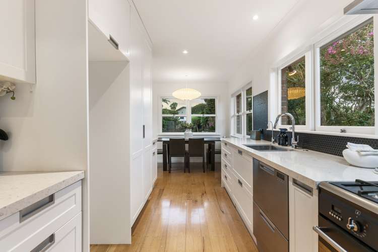 6 Dell Way Bucklands Beach_44