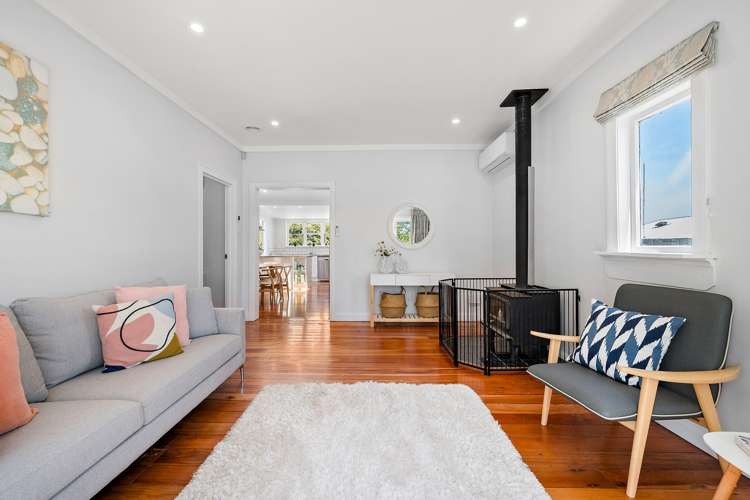 9 Tarawera Road Johnsonville_5