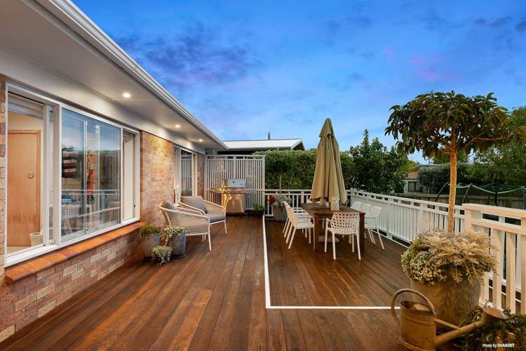 11 Laurelwood Avenue Pukekohe_12