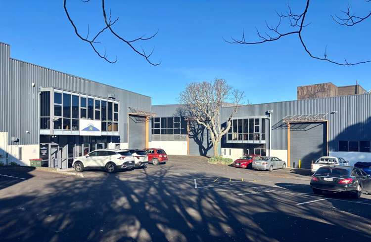 Unit 2/322 New North Road Kingsland_1