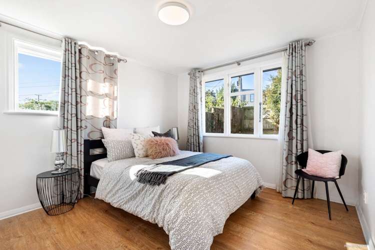 22 Haughey Avenue Three Kings_9