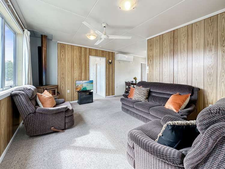 9 Maryburn Road Twizel_4