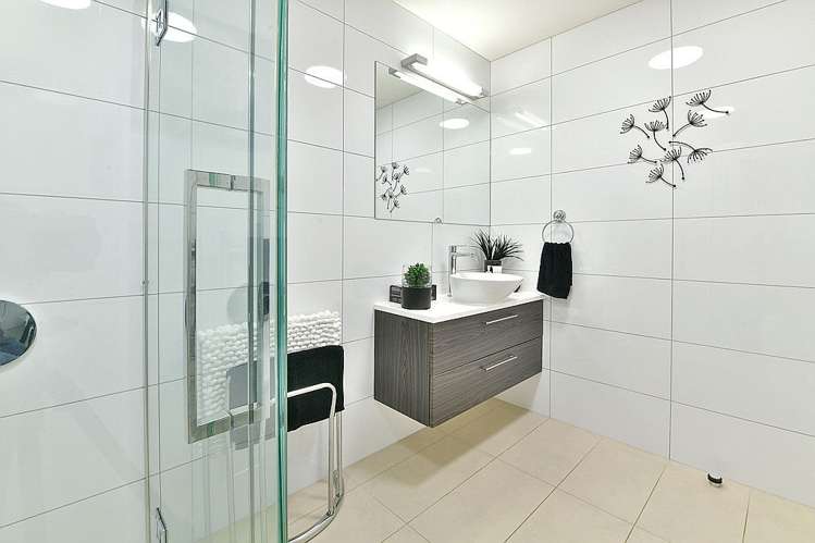 2 Sunshine Terrace Orewa_17