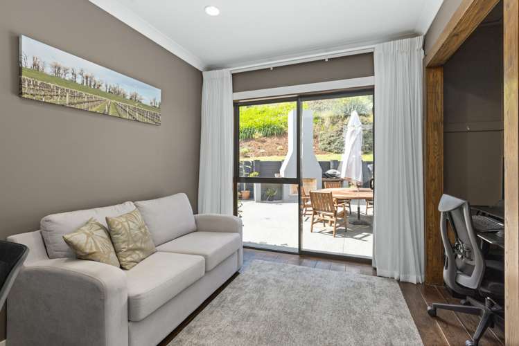 18 Lakeview Terrace Taradale_12