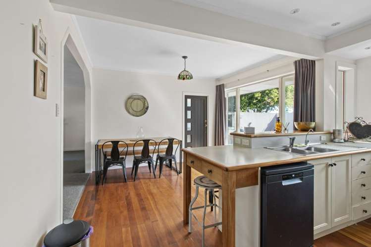 1560 Cambridge Road 11373_9