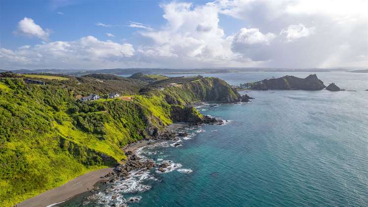 98 Pukematu Lane Russell_2