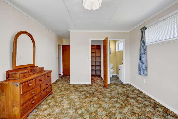 53 King Street Opunake_23