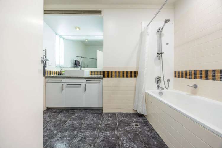 426/35 Hobson Street Auckland Central_9