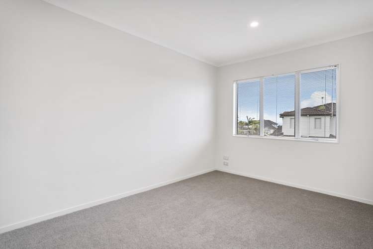 115 Baverstock Road Flat Bush_13